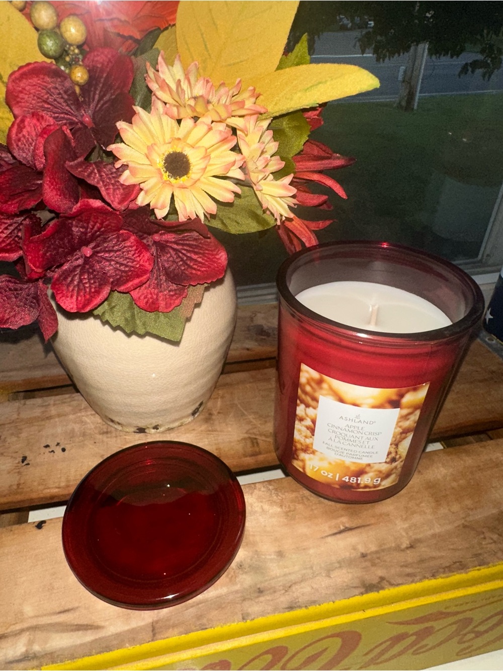 Apple Cinnamon Crisp Fall Scented Jar Candle by Ashland ~ Single Wick ~ New - Picture 4 of 6